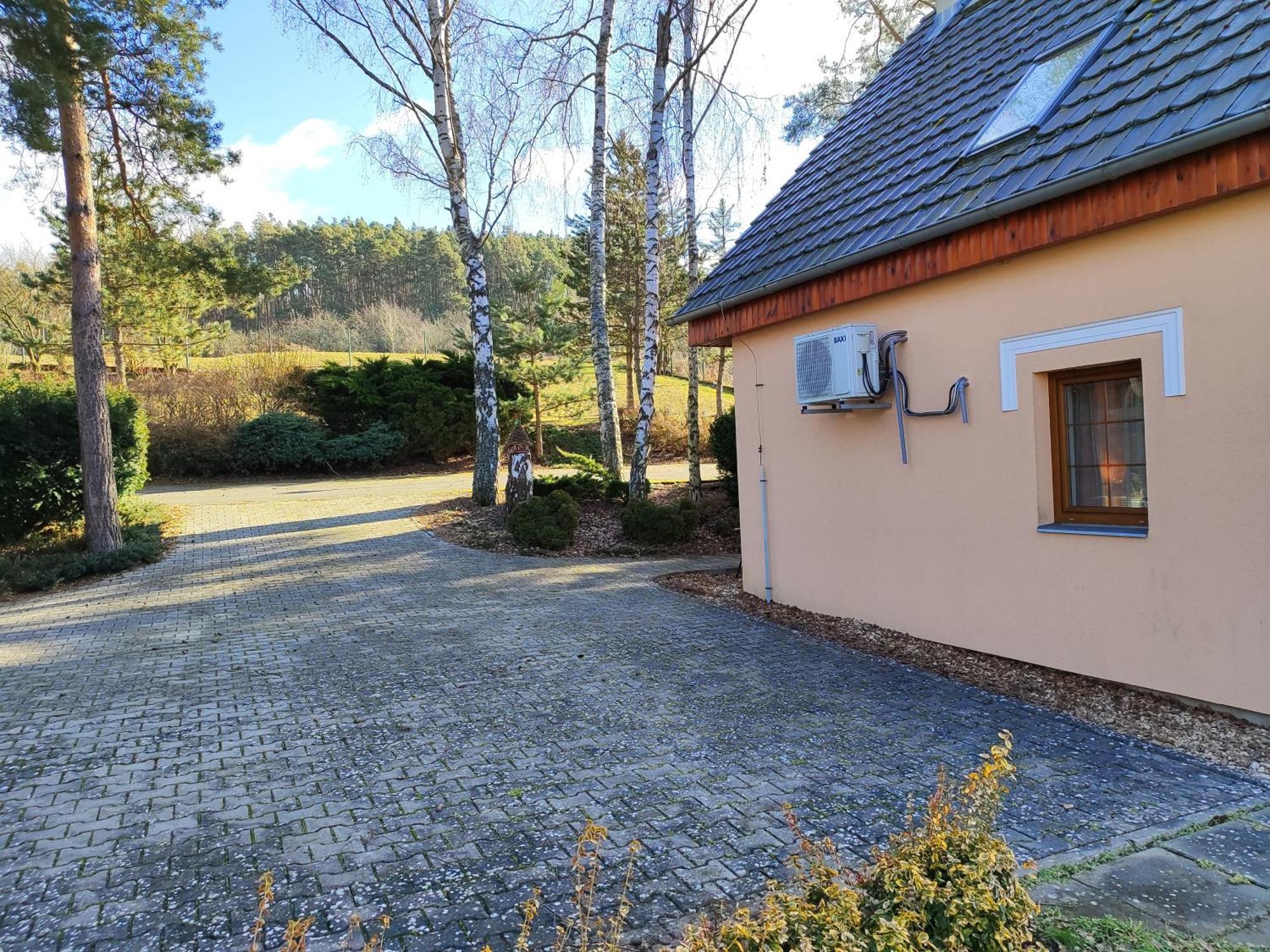 Chaty Kolodeje - Ubytovani U Reky V Soukromem Arealu-Orange Kolodeje nad Luznici Zewnętrze zdjęcie